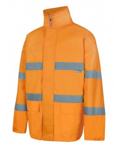 306004 / PARKA AV