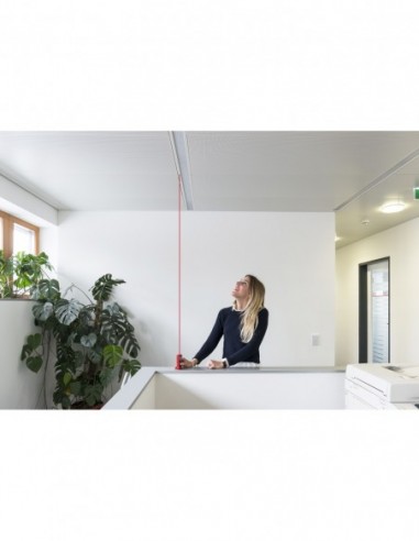 Medidor láser con alcance hasta 20 m...